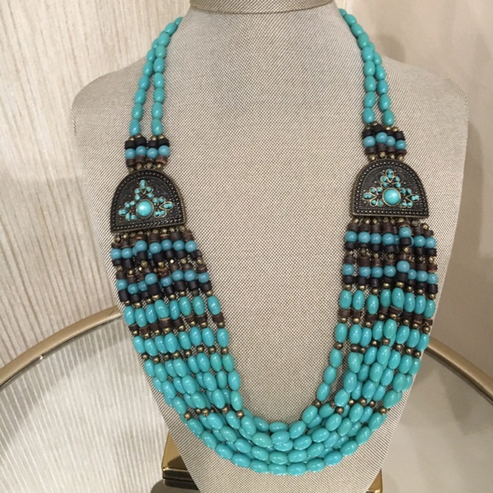 Forever 21 necklace